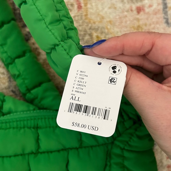 NWT Free People Quilted Baby Carryall Bag Kelly Green - Picture 4 of 4